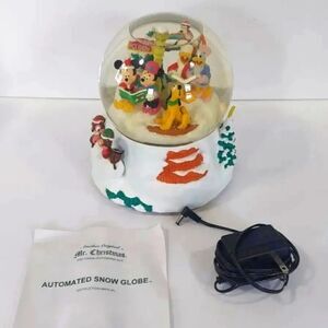 NIB Disney Millennium 2000 Mickeys Automated Snow Globe Music Box Mr Christmas